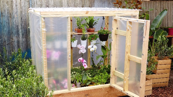 build a green house