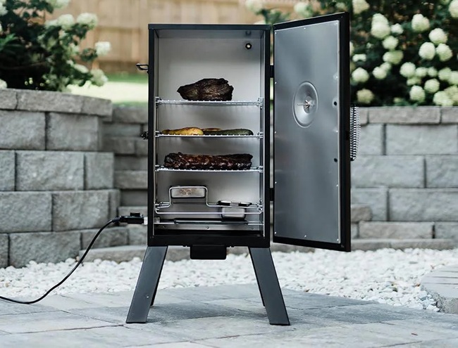 buying a digital smoker